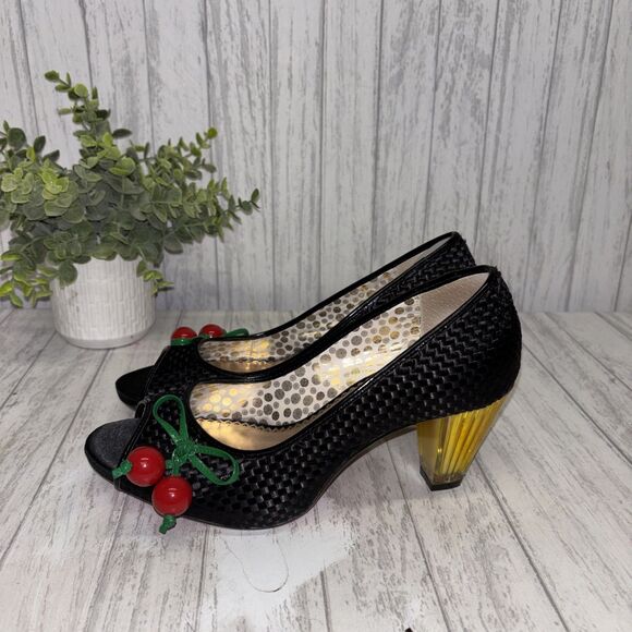 Womens Size 7 Poetic Licence Playland Cherry Peep Toe EUC - Picture 3 of 9